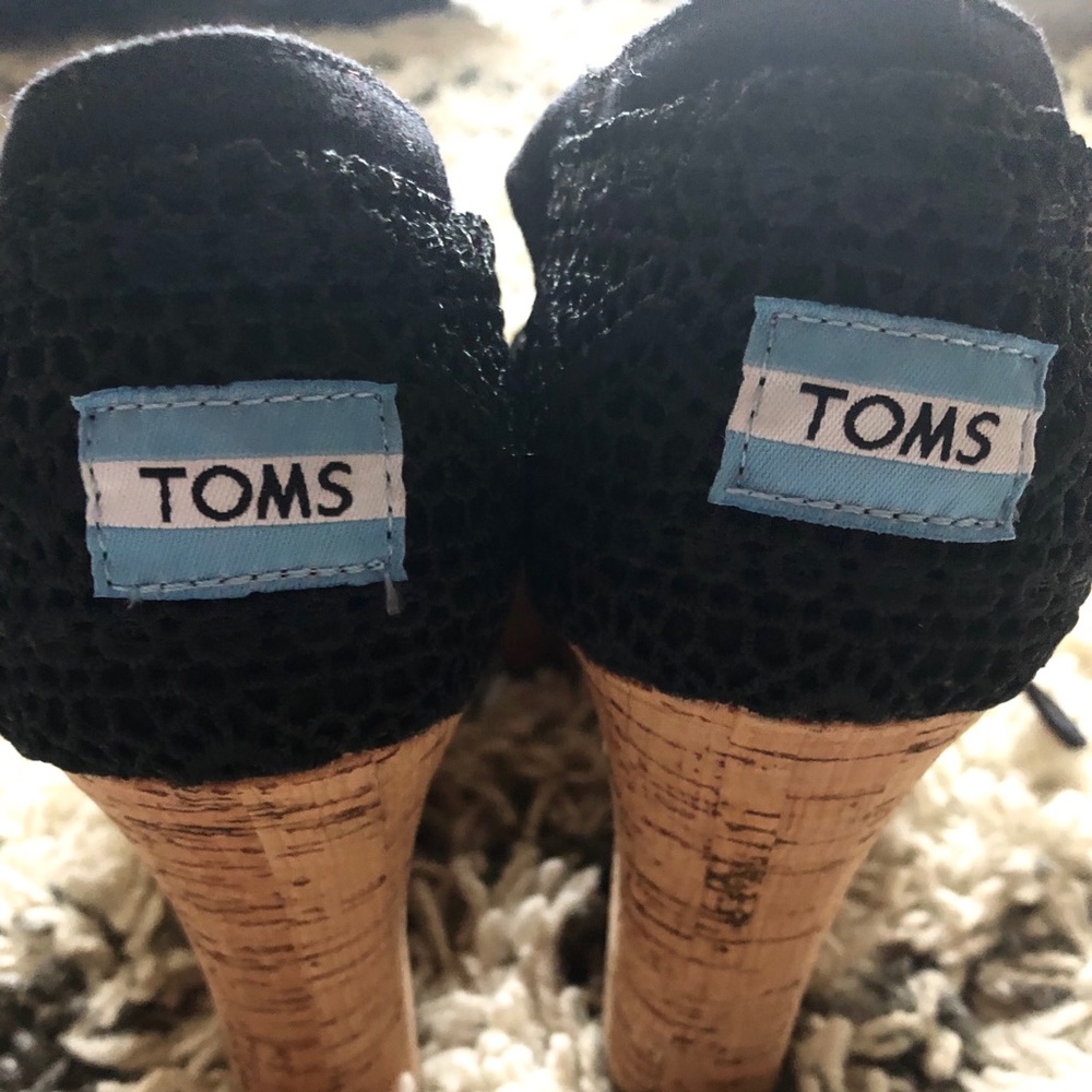 TOMS wedge heel